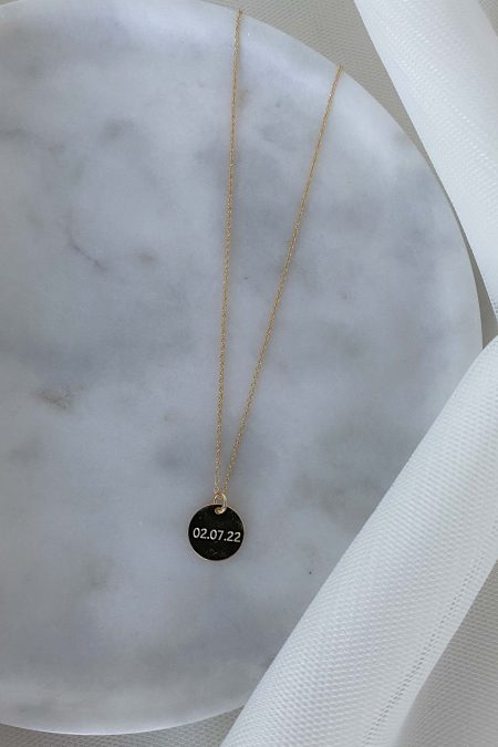 Weihnachtsgeschenk für die Freundin/Verlobte: Halskette mit persönlicher Gravur